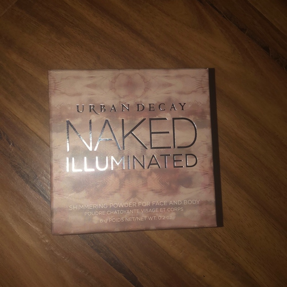 Urban Decay NAKED Illuminated Powder